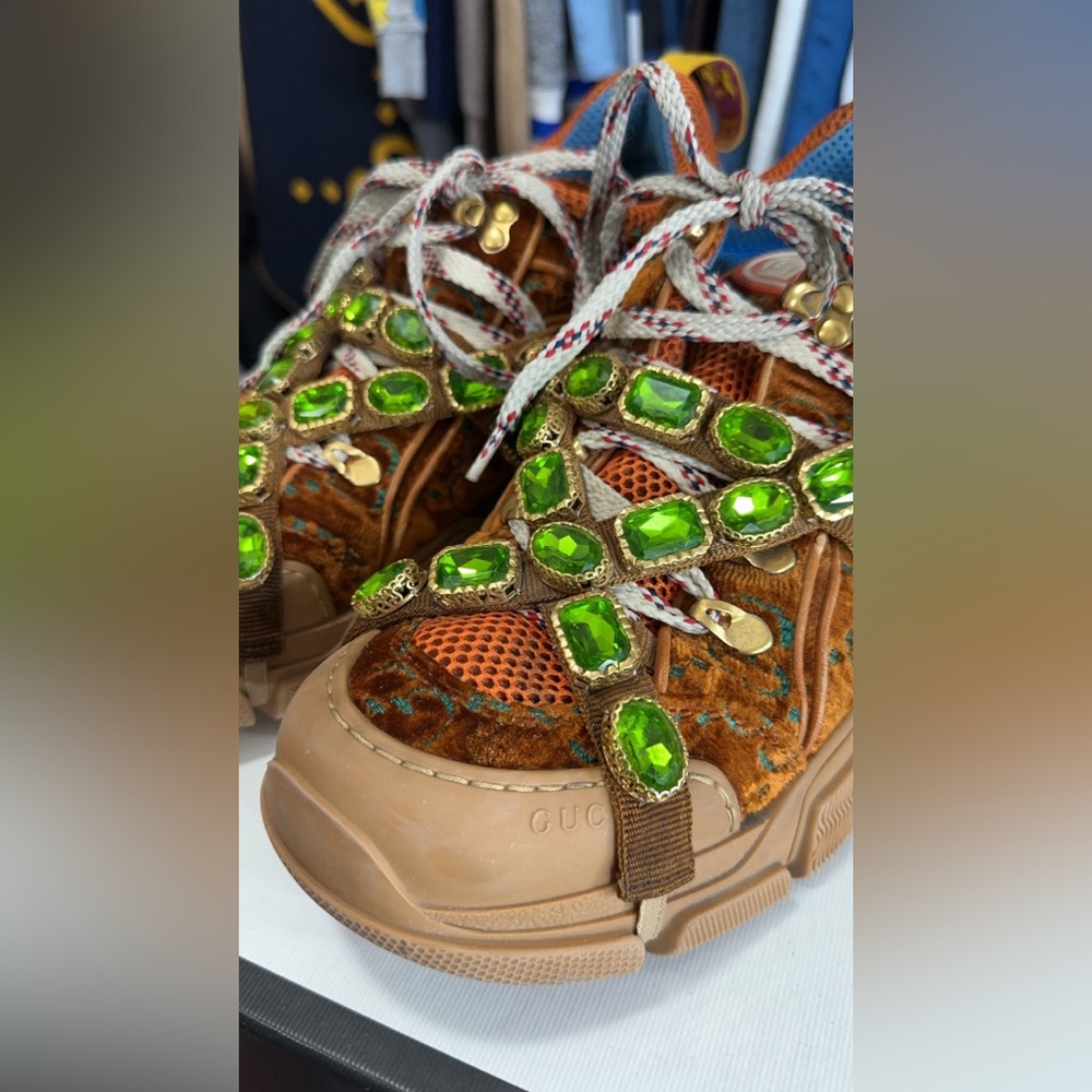 GUCCI VELVET GG Brown Rust Orange Flashtrek
Sneakers With Crystals Size 41 10
